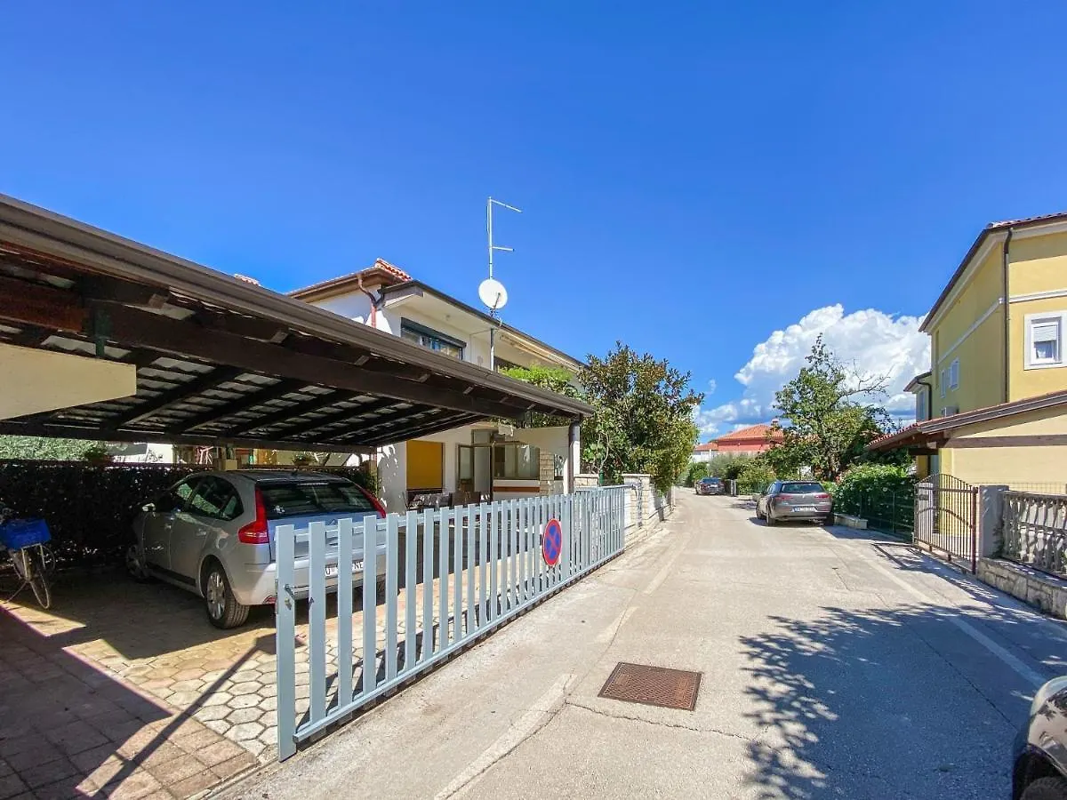 Beco One Apartment Novigrad  Croatia