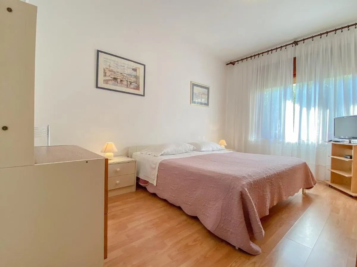 Beco One Apartment Novigrad  0*, Novigrad (Istria)