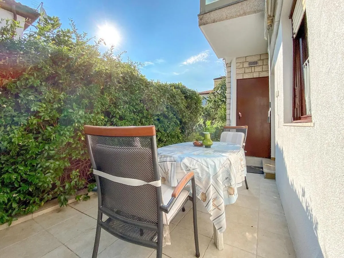 Beco One Apartment Novigrad  Croatia